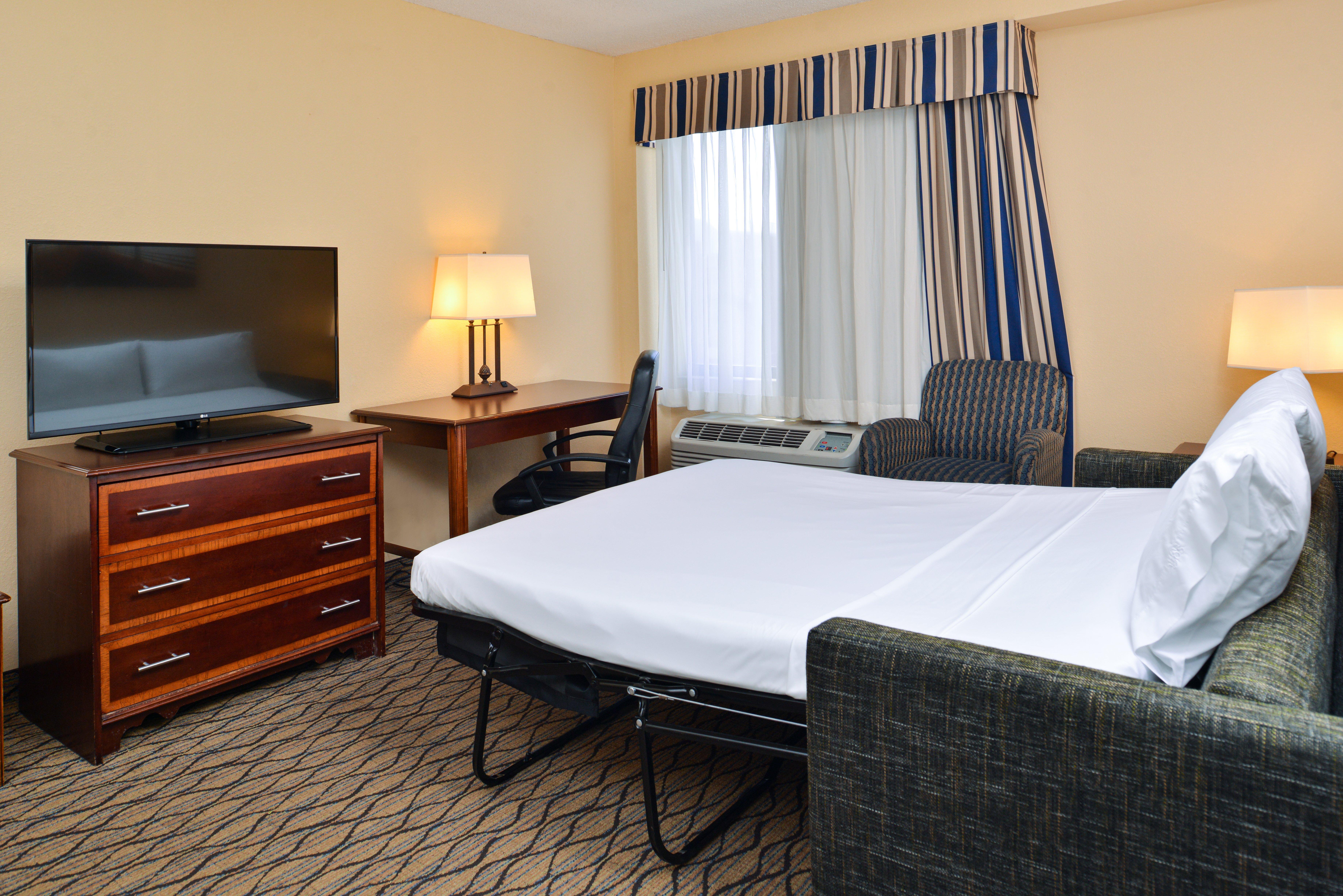 Holiday & - Downtown, An Ihg